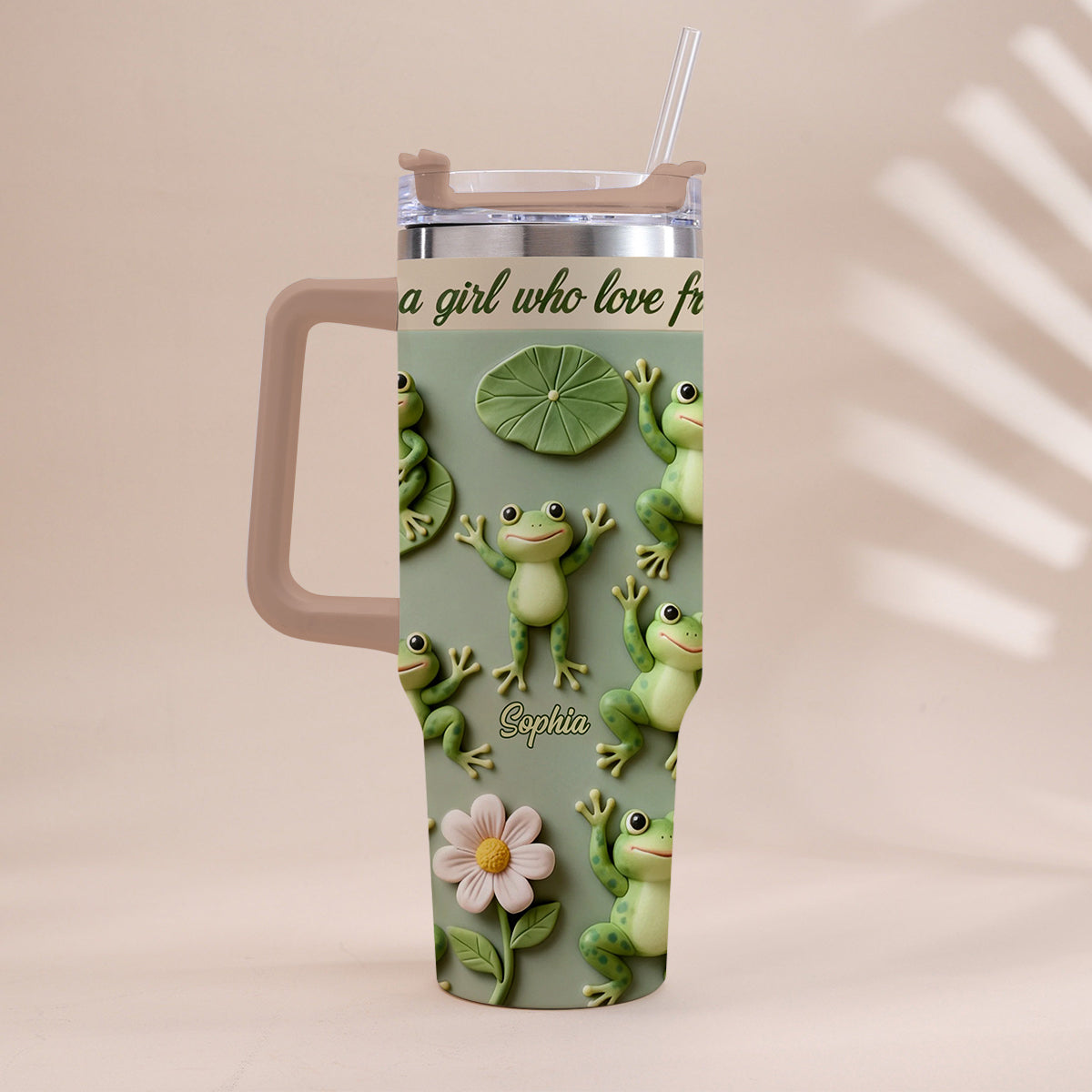 Une fille qui adore les grenouilles - Gobelet grenouille personnalisé avec anse