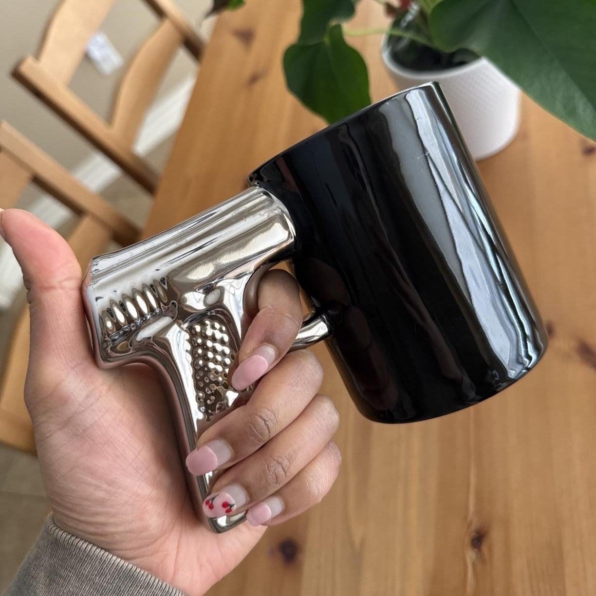 Tasse à café en céramique à motif pistolet