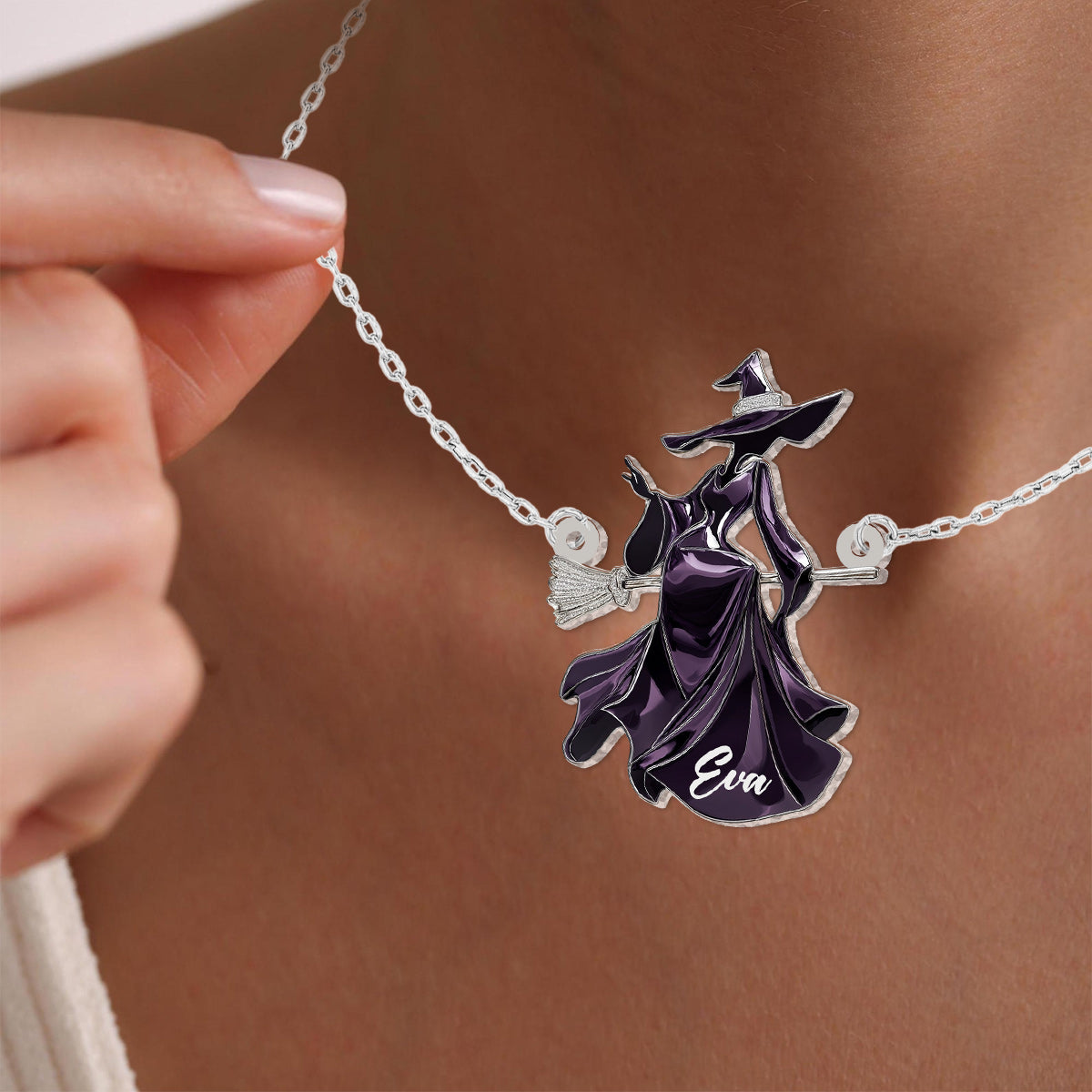 Belle Sorcière - Collier Pendentif Sorcière Personnalisé en Forme Personnalisée