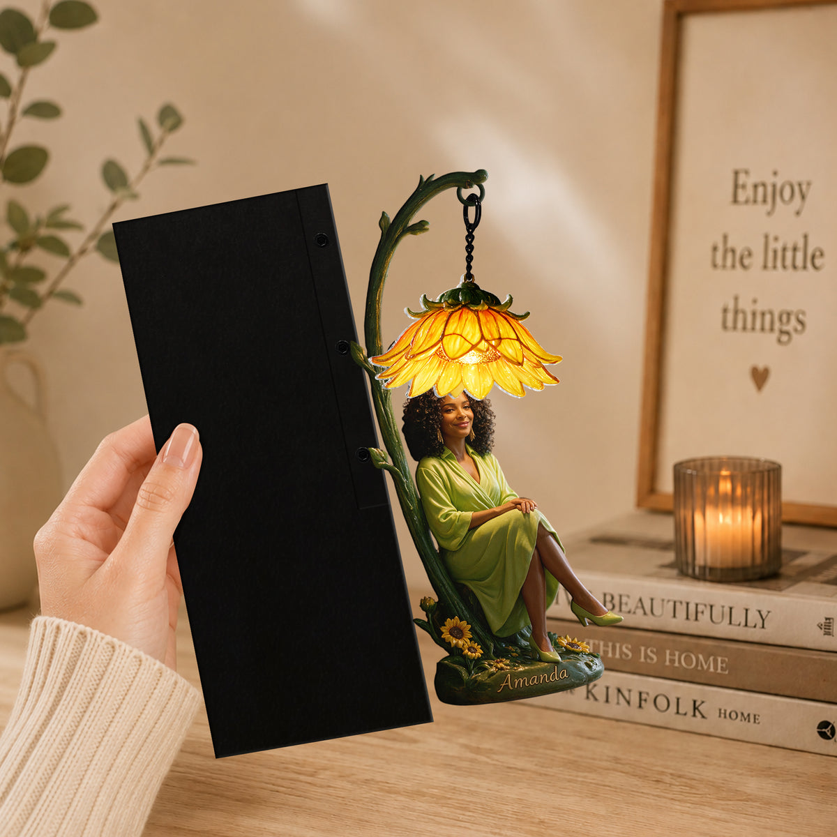 Le Coffret Her Story - Lampe de bibliothèque personnalisée & Journal & Porte-clés avec charme
