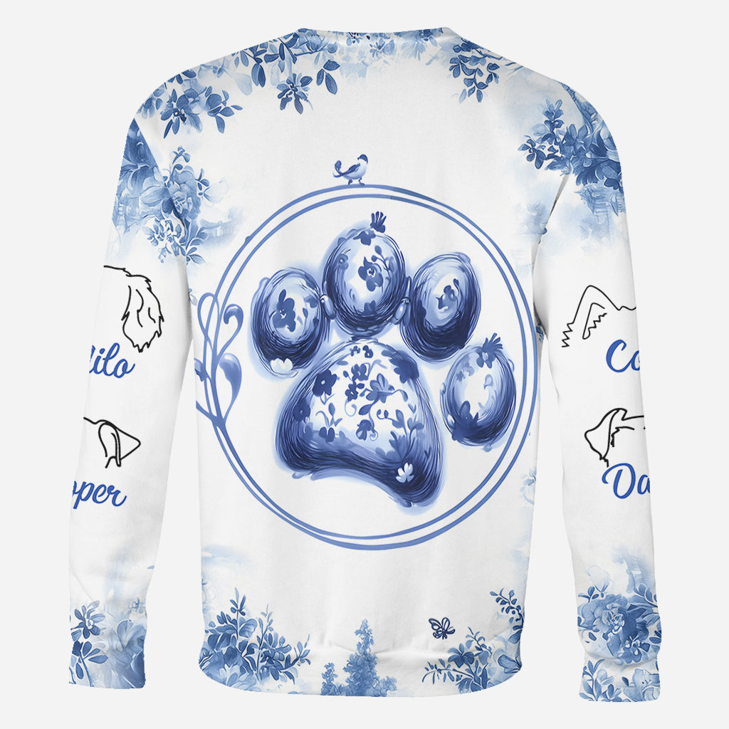 T-shirt personnalisé « Juste une fille qui aime les chiens » avec un motif de chien.