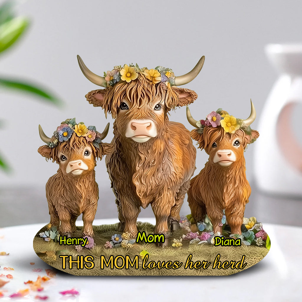 Cette maman aime son troupeau de vaches Highland - Plaque acrylique personnalisée en forme de mère/grand-mère