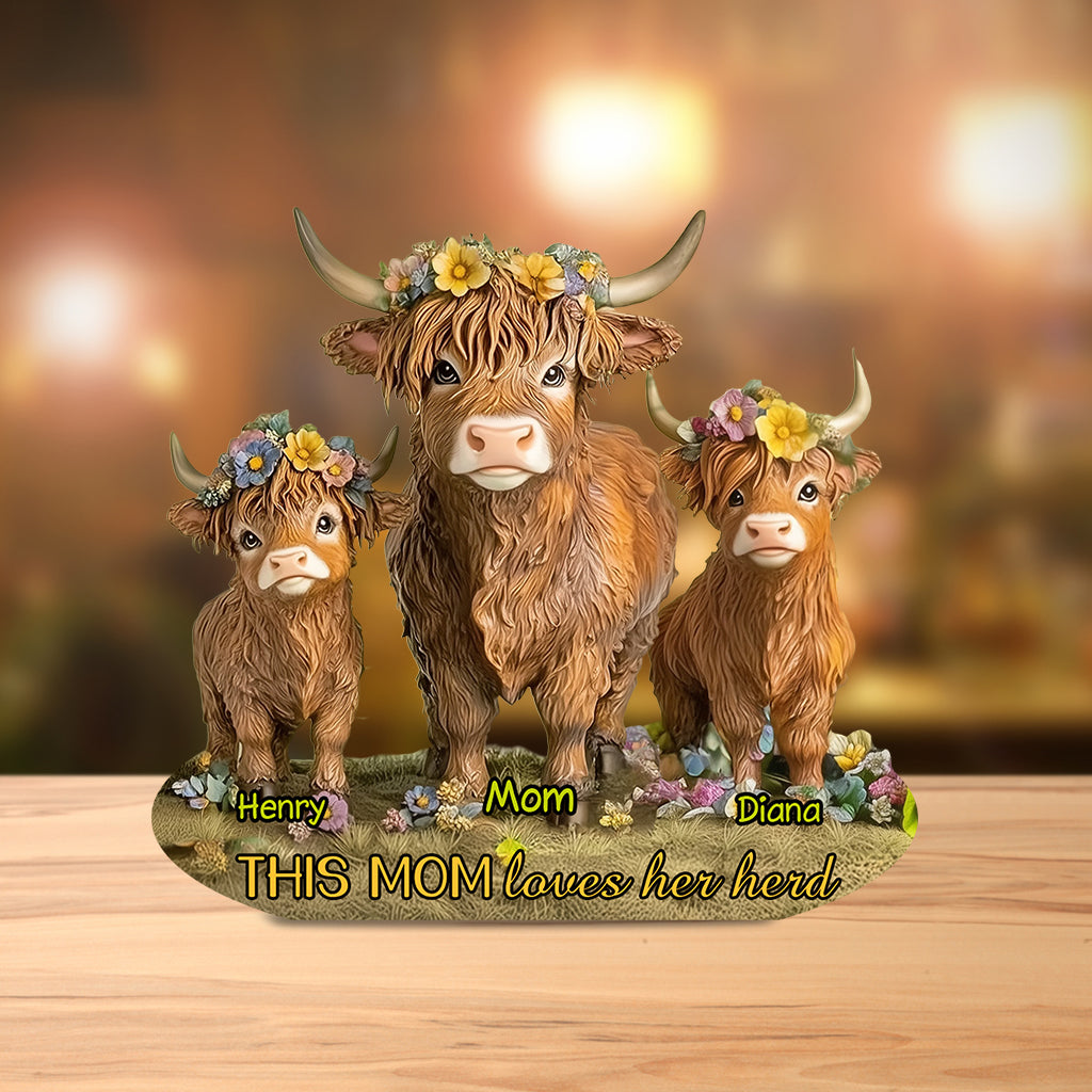 Cette maman aime son troupeau de vaches Highland - Plaque acrylique personnalisée en forme de mère/grand-mère