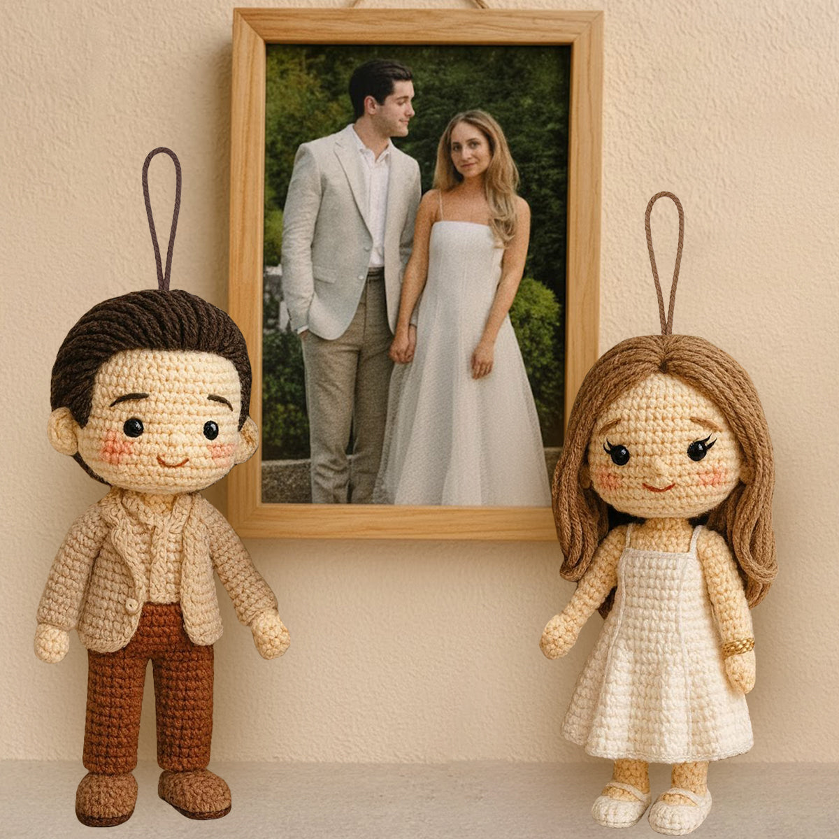 Joyeux Noël à quatre pattes ! Ornement de Noël personnalisé pour chien, fait main au crochet.