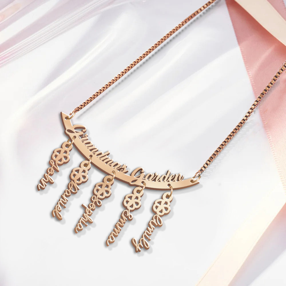Le jardin de grand-mère - Collier personnalisé pour grand-mère avec breloques