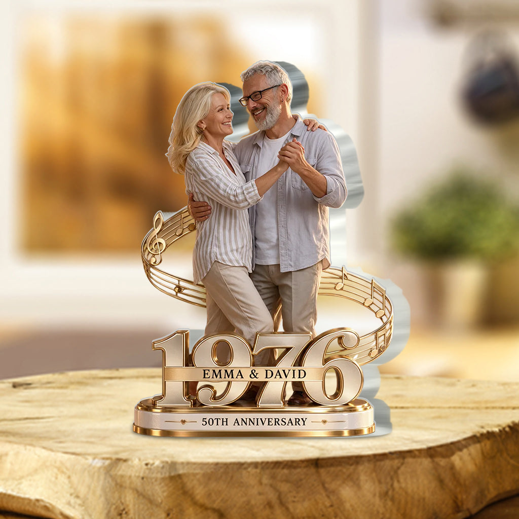 Cadeau Couple Personnalisé, Figurine Romantique d'Anniversaire pour Mari et Femme avec Noms et Date, Cadeau Petit Ami Petite Amie - Plaque Acrylique Personnalisée