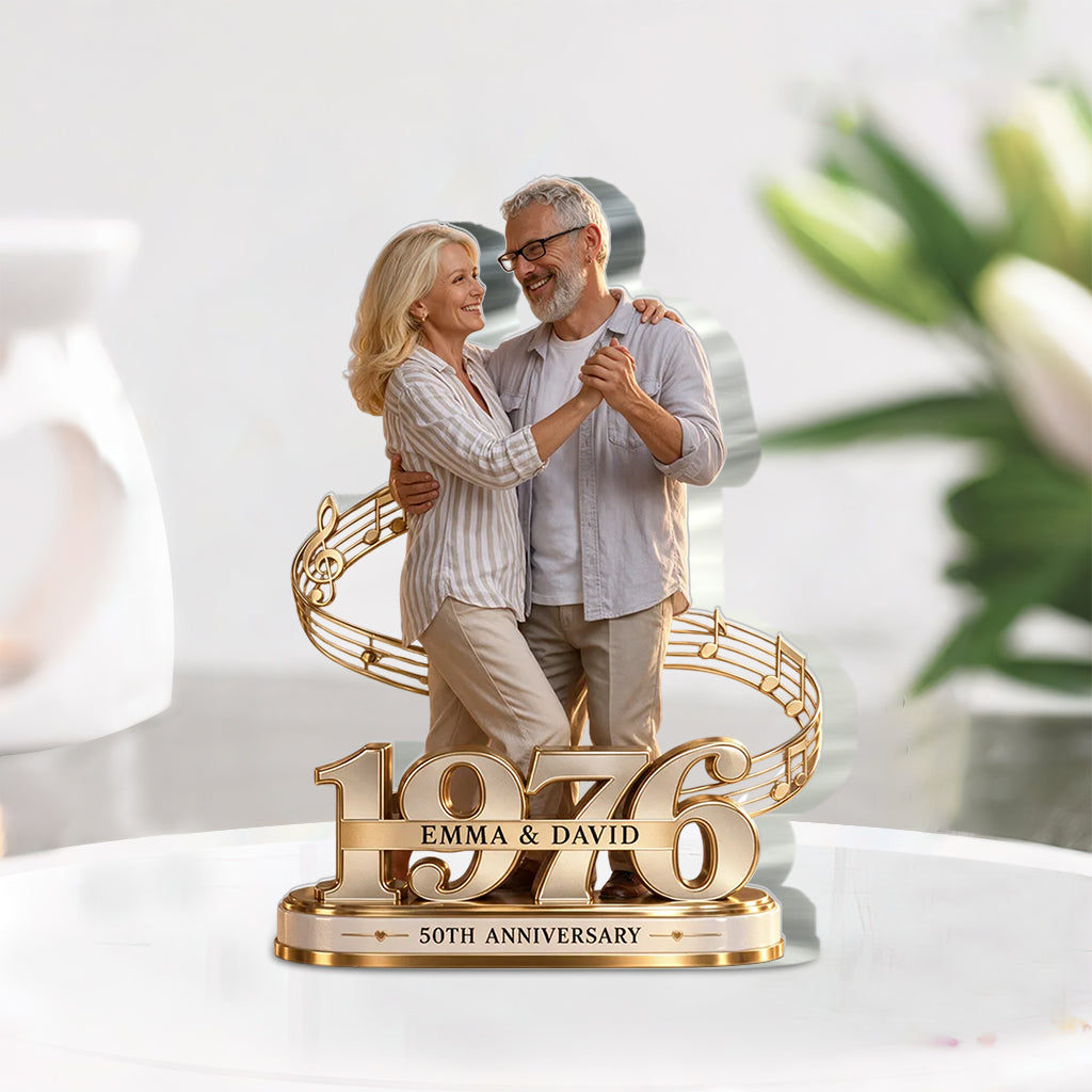 Cadeau Couple Personnalisé, Figurine Romantique d'Anniversaire pour Mari et Femme avec Noms et Date, Cadeau Petit Ami Petite Amie - Plaque Acrylique Personnalisée