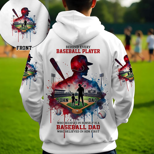 Derrière chaque joueur de baseball qui croit en lui se cache un parent qui a cru en lui en premier - T-shirt personnalisé sur le thème du baseball