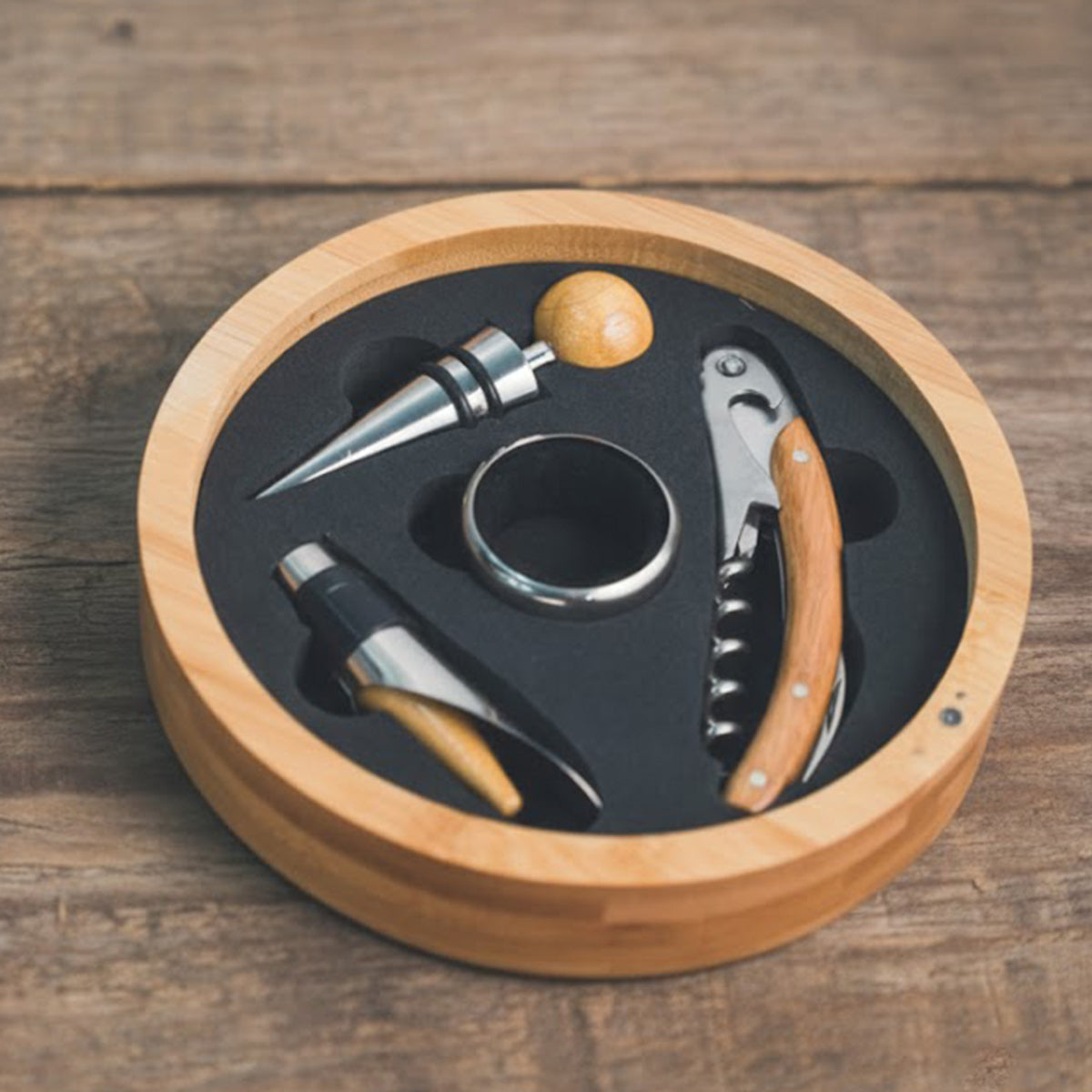 Annoying Each Other - Cartoonish Exaggerated Mascot - Personalized Wine Wine Opener Set