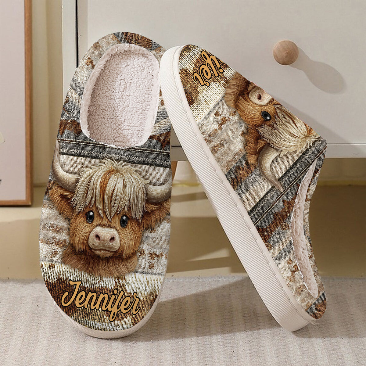 Cute Highland Cow - Personalized Highland Cow Slippers