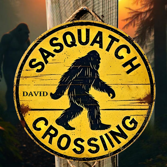 Panneau d'avertissement « Attention Sasquatch » - Panneau rond en métal personnalisé pour la randonnée