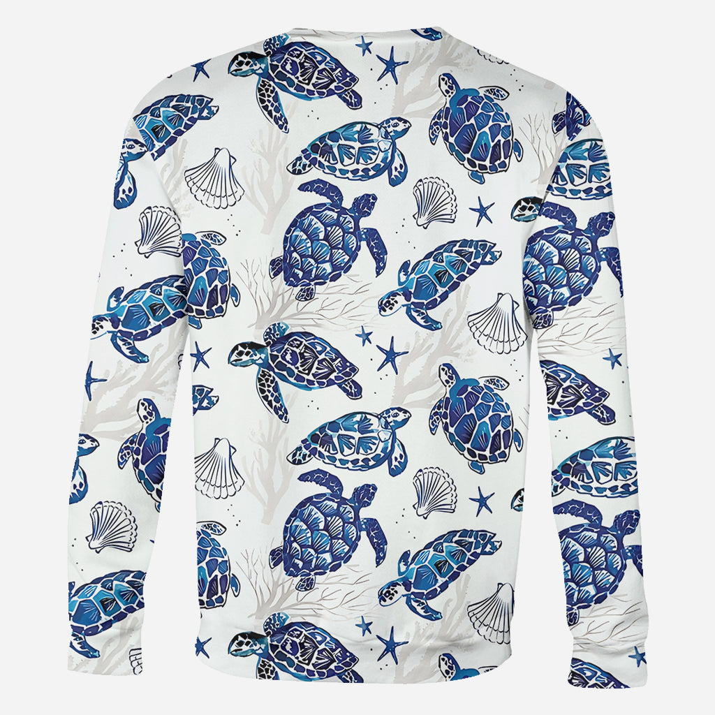Motif Toile de Jouy, dauphin bleu, tortue… - T-shirt personnalisé pour amoureux de la mer