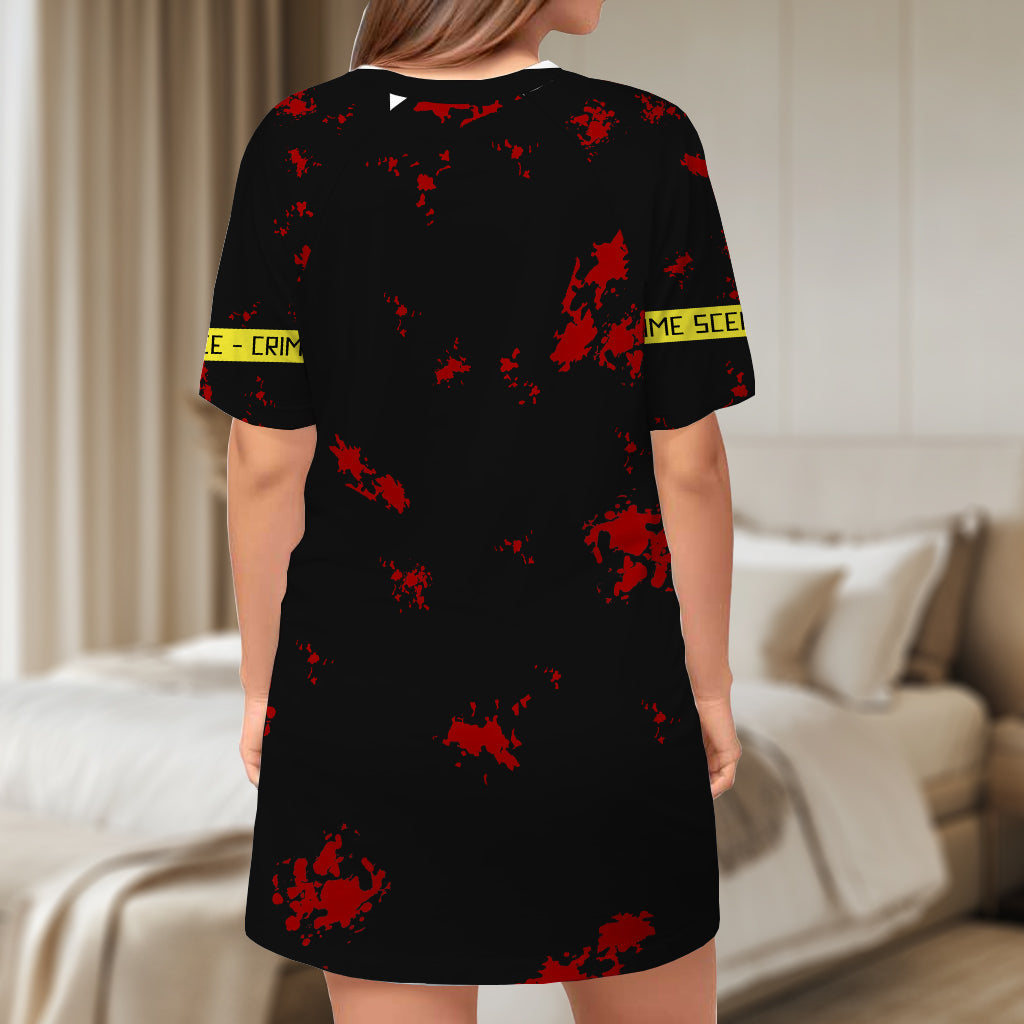 Voici mon pyjama pour regarder des documentaires sur les affaires criminelles - Robe-t-shirt de nuit personnalisée sur le thème des affaires criminelles