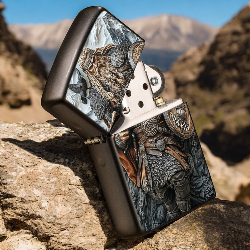 Briquet Viking personnalisé avec guerrier et corbeau
