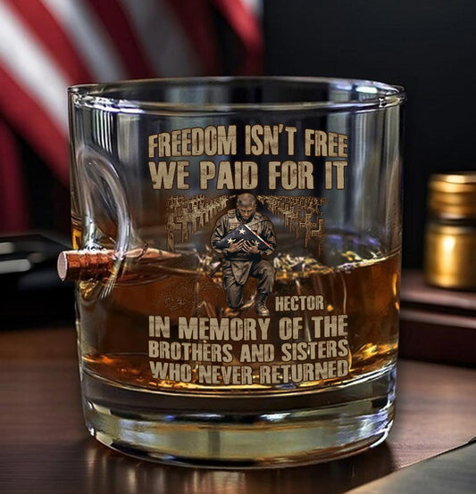 La liberté a un prix. Nous l'avons payée. - Verre à whisky personnalisé en forme de balle de vétéran