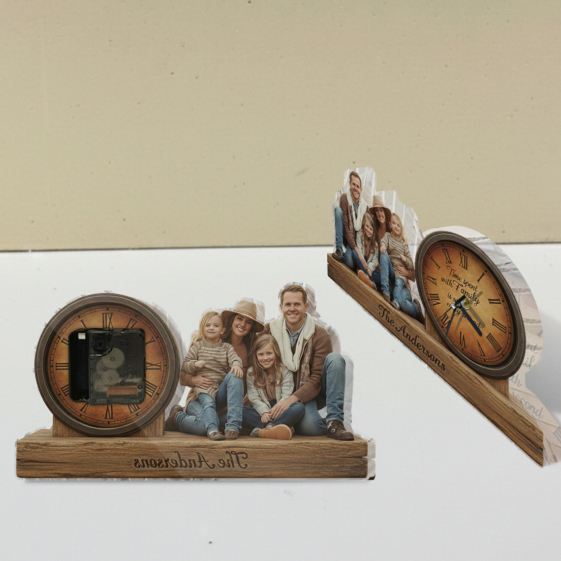 Chaque seconde passée en famille est précieuse - Plaque horloge de bureau personnalisée pour la famille