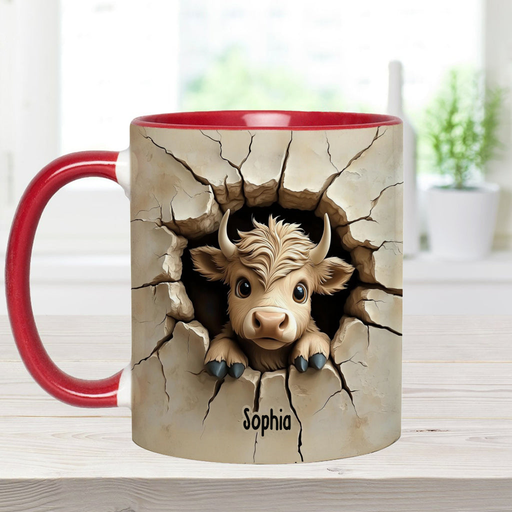 Mignonne vache des Highlands qui jette un coup d'œil - Mug personnalisé avec motif vache des Highlands