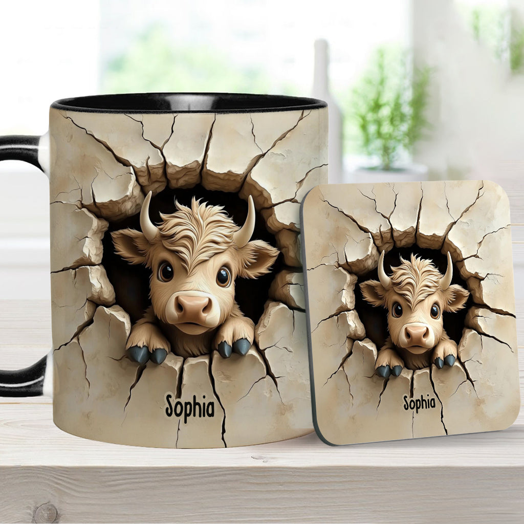 Mignonne vache des Highlands qui jette un coup d'œil - Mug personnalisé avec motif vache des Highlands