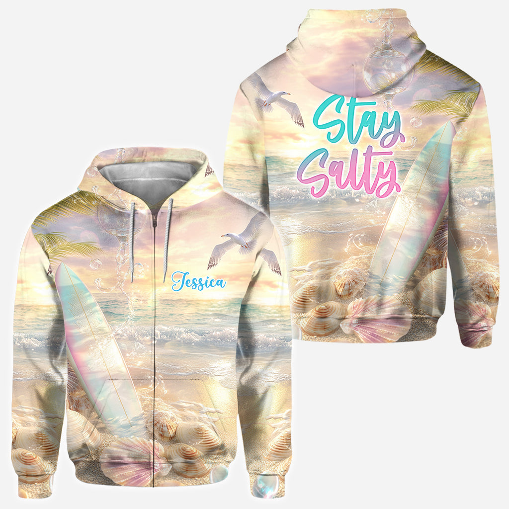 T-shirt personnalisé « Stay Salty » avec motif surf.