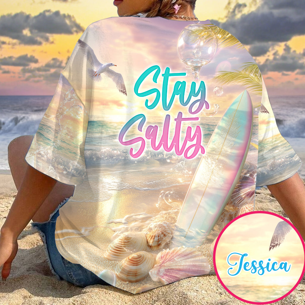 T-shirt personnalisé « Stay Salty » avec motif surf.