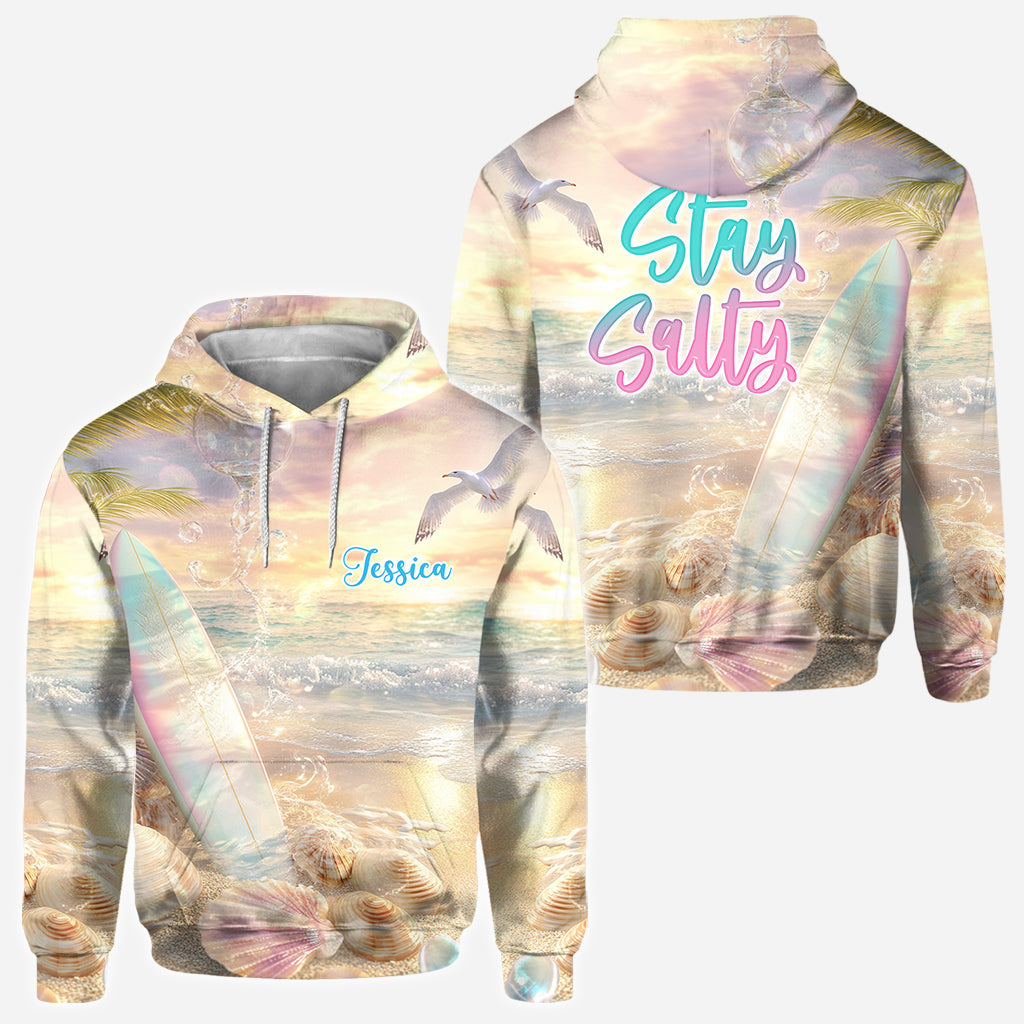 T-shirt personnalisé « Stay Salty » avec motif surf.