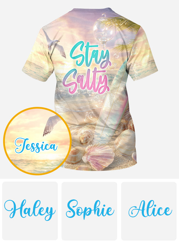 T-shirt personnalisé « Stay Salty » avec motif surf.