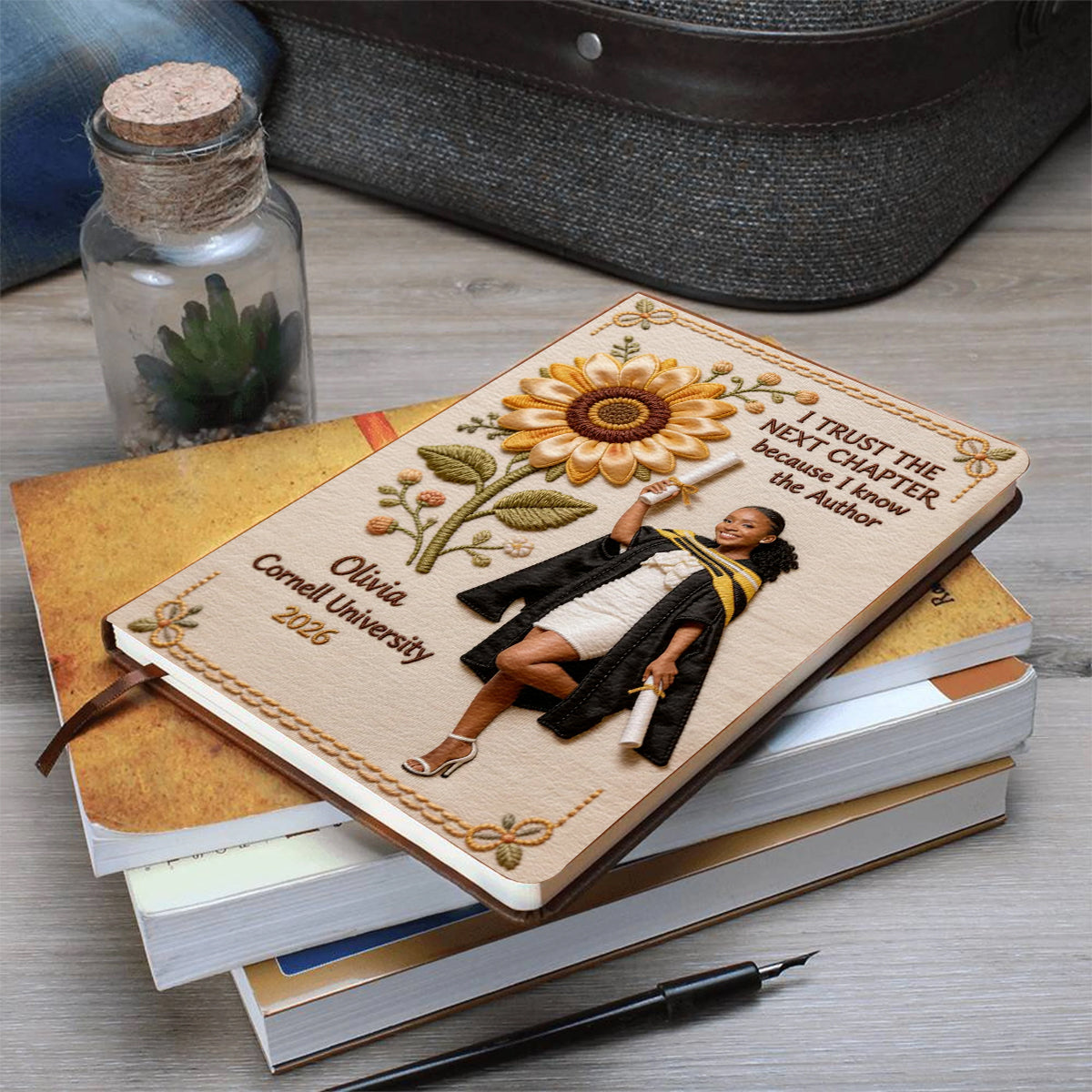 Journal en Cuir Personnalisé - Graduation Florale