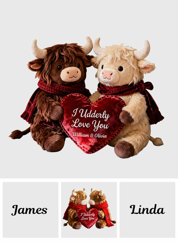 Coussin romantique en peluche en forme de vache tenant un cœur - Coussin personnalisé en fausse fourrure en forme de vache des Highlands