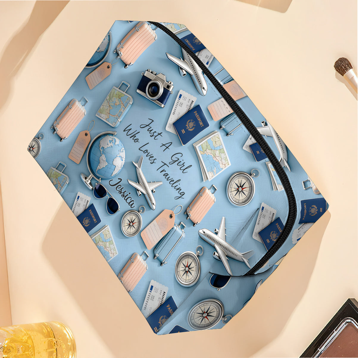 Une fille qui adore voyager - Trousse de maquillage de voyage personnalisée