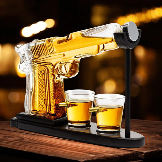 Coffret carafe à whisky en forme de pistolet avec 2 verres à whisky en forme de balle