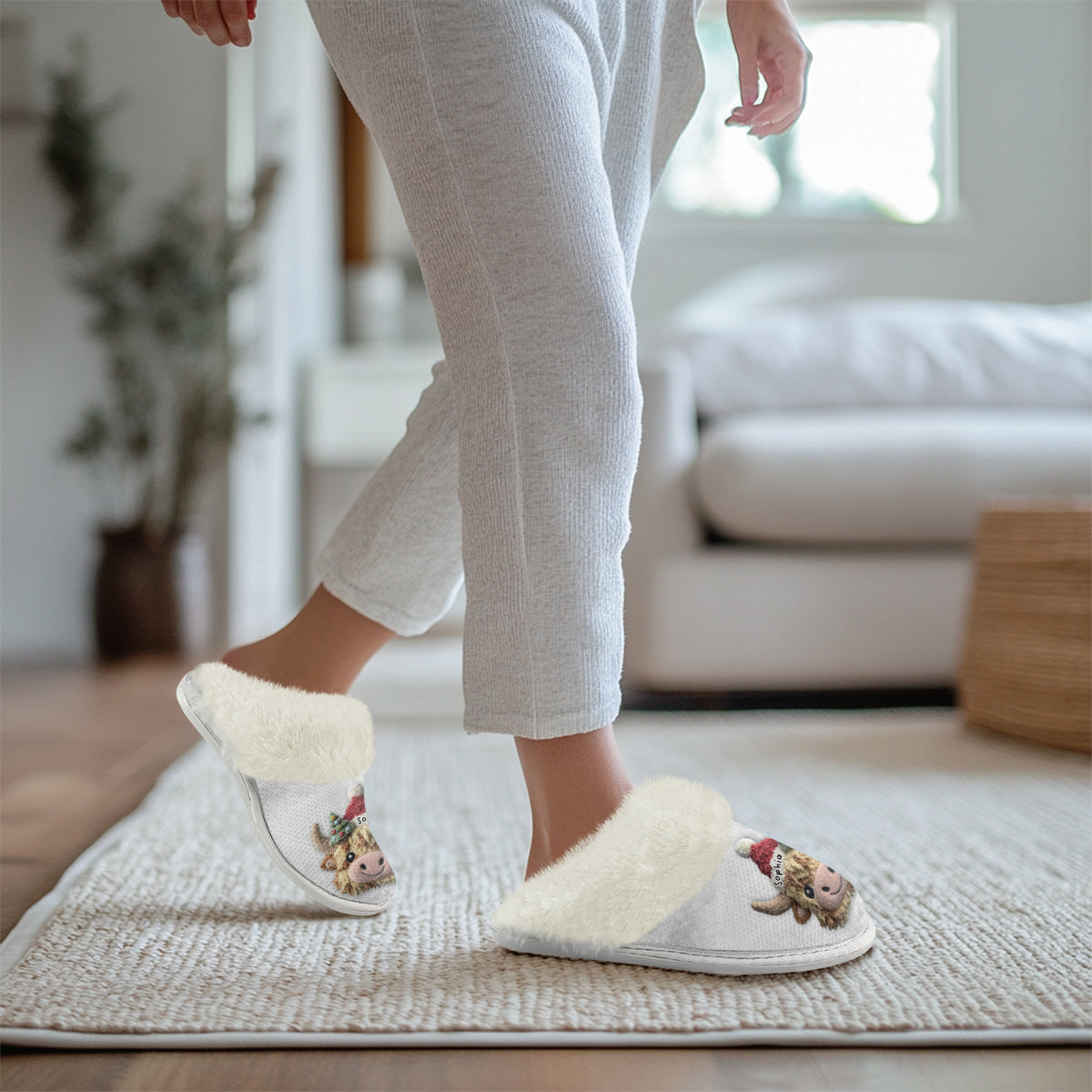 Cute Highland Cow - Personalized Highland Cow Slippers With Fur Lining