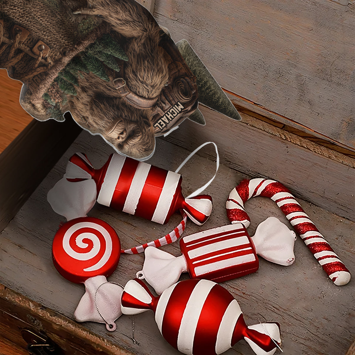 Chaussette de Noël personnalisée en forme de randonnée - Into The Wood