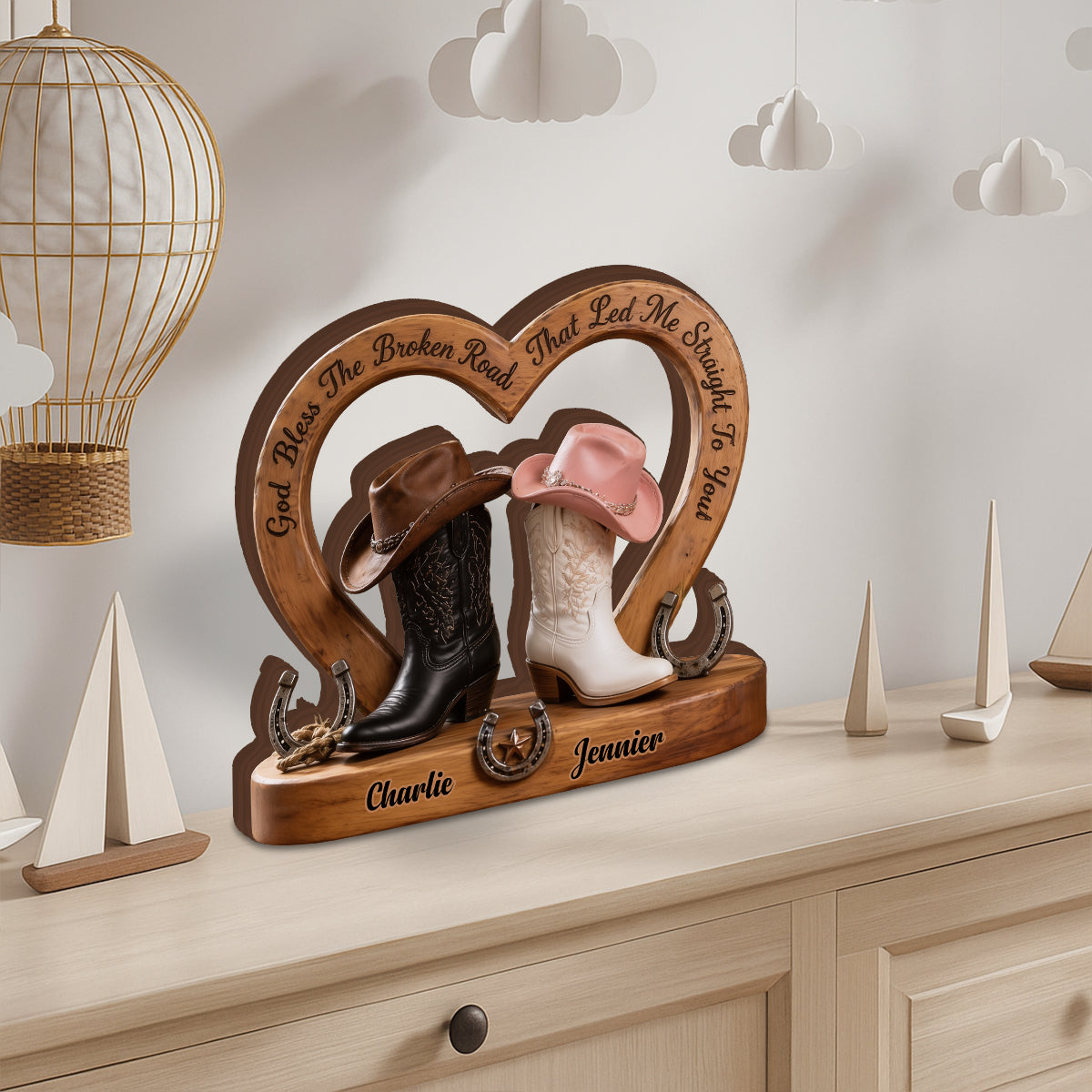 Couple Cowboy & Cowgirl, Décoration de Maison Western, God Bless The Broken Road - Plaque en Bois Personnalisée