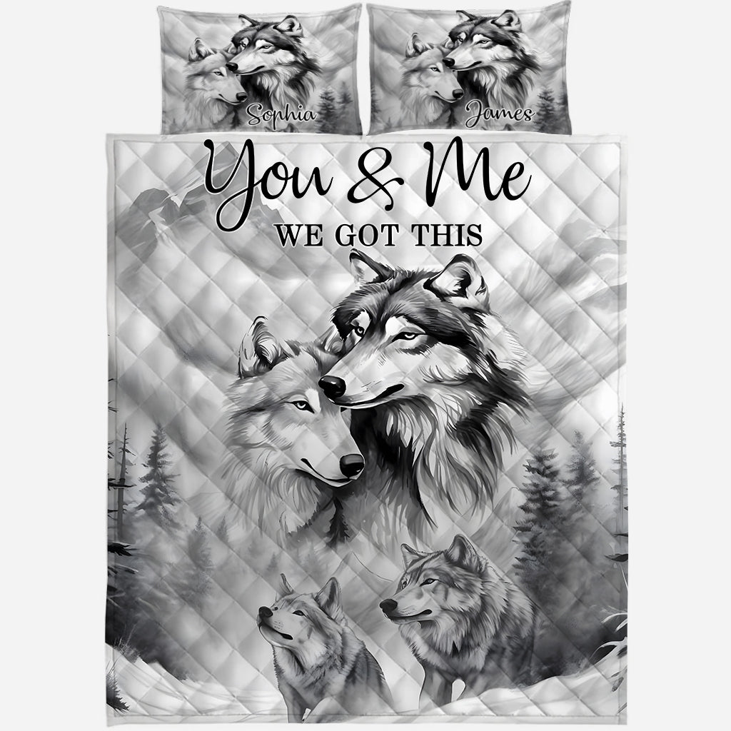 Strong Couple - Personalized Wolf Quilt Set
