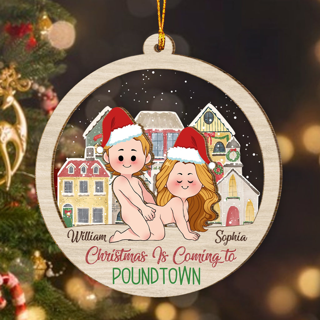Noël arrive à Poundtown - Ornement personnalisé pour couple à plusieurs niveaux