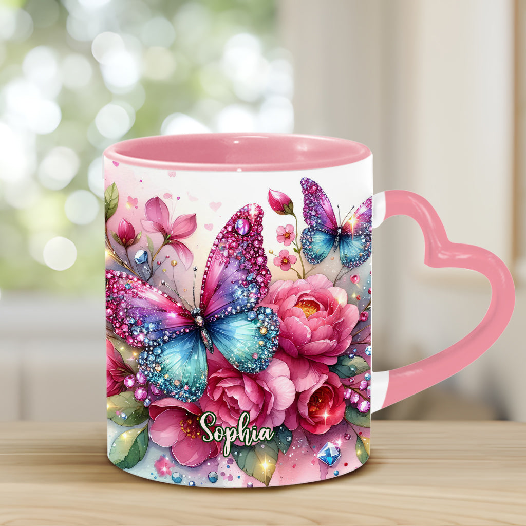 Mug personnalisé « Papillon Étincelant » avec anse en forme de cœur et papillon