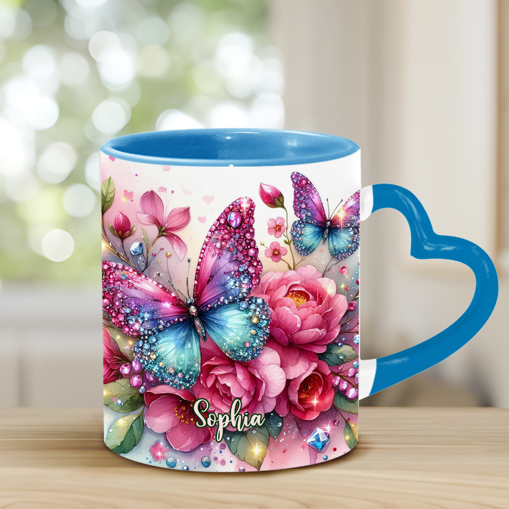 Mug personnalisé « Papillon Étincelant » avec anse en forme de cœur et papillon