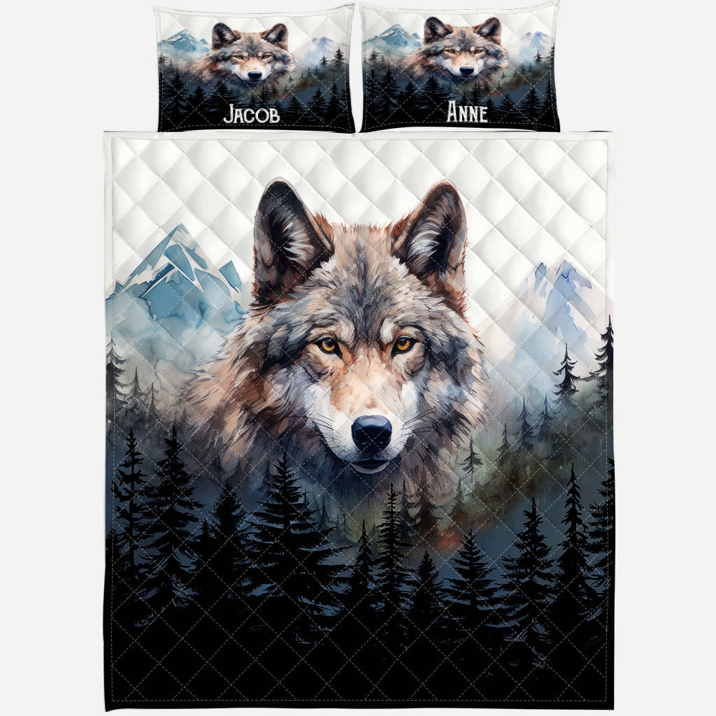 Strong Wolf - Personalized Wolf Quilt Set