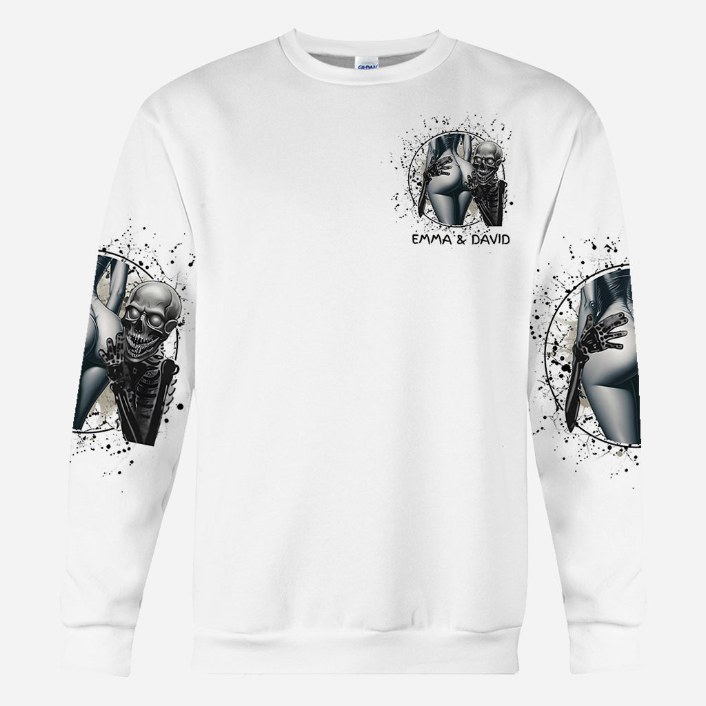 Si les fesses sont rondes, je dois les baiser - T-shirt personnalisé avec tête de mort sur toute la surface