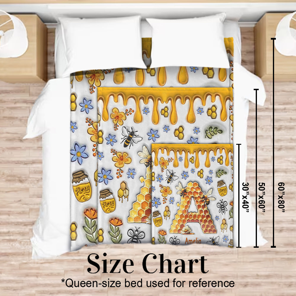 Stunning Bee Letter - Personalized Gardening Blanket