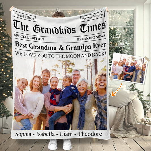 The Grandma Times Best Grandma Ever - Personalized Grandma Blanket