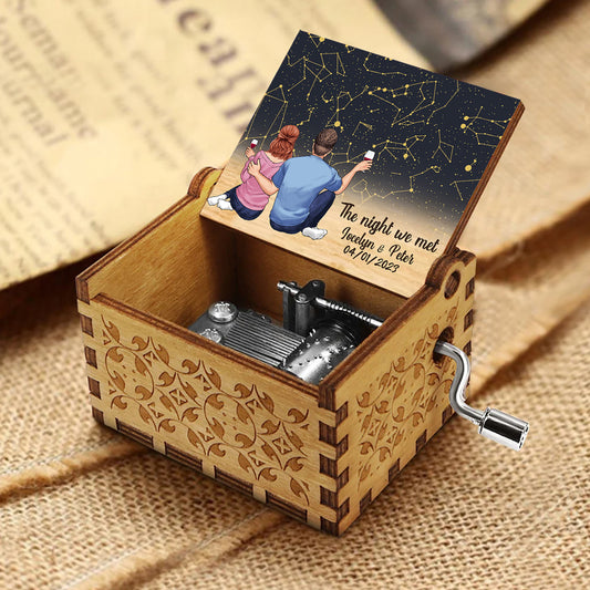 The Night We Met - Personalized Couple Hand Crank Music Box