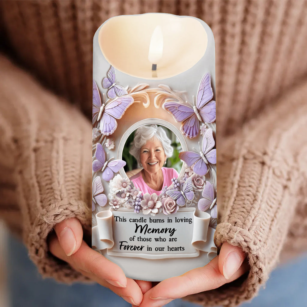Cette bougie brûle en souvenir d'un être cher - Bougie commémorative personnalisée sans flamme