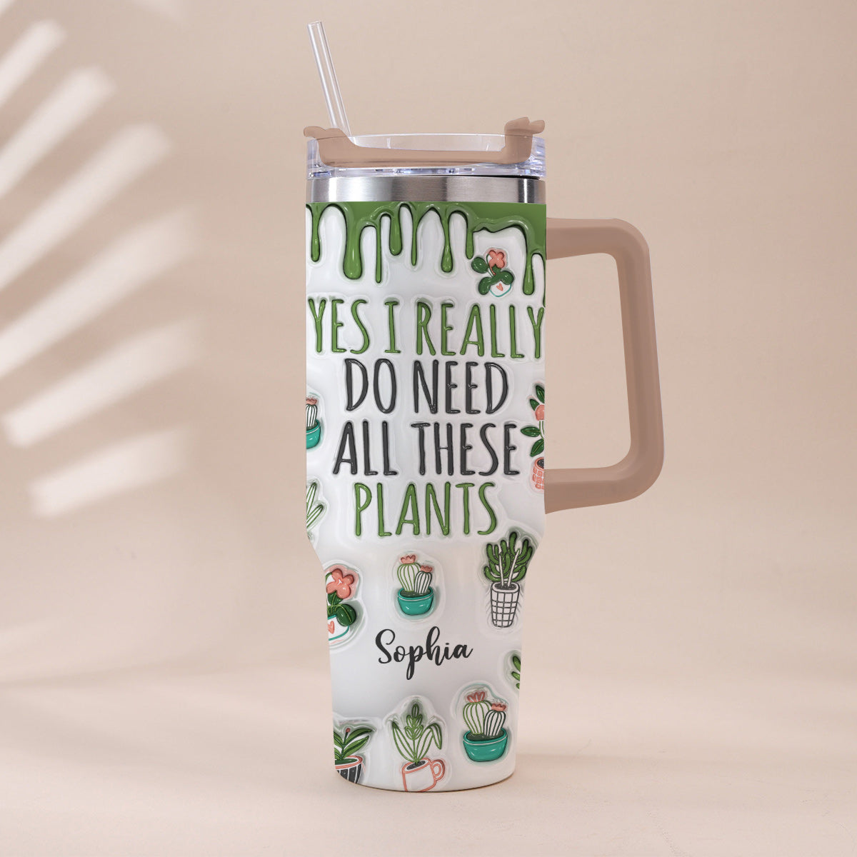 Oui, j'ai vraiment besoin de toutes ces plantes ! – Gobelet de jardinage personnalisé avec poignée