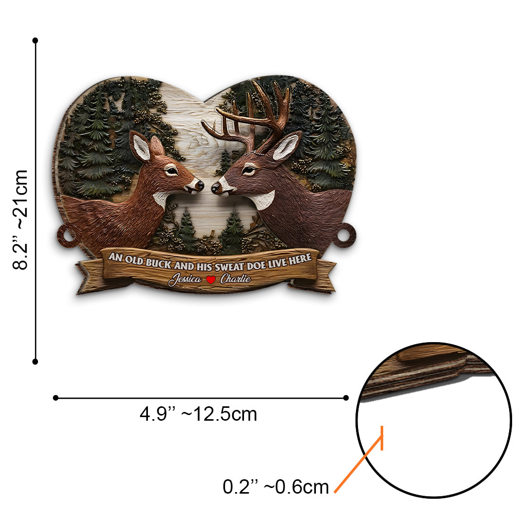 Un vieux cerf et sa biche vivent ici - Porte-clés personnalisé pour couple