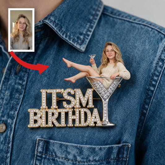 C'est mon anniversaire - Femme blonde d'anniversaire Pin émaillé en relief 3D