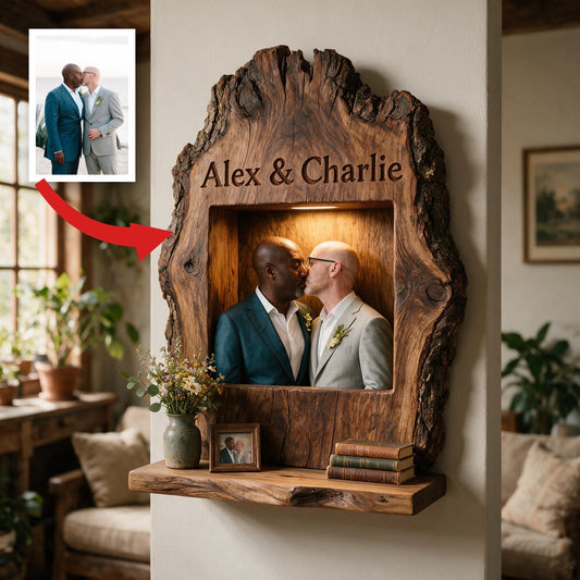 Étagère Flottante en Bois Personnalisée pour Couple LGBT | Cadeau Art Mural pour Anniversaire de Mariage