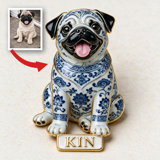 Épinglette Émaillée Personnalisée en Porcelaine Bleue et Blanche de Pug Assis, Cadeau Mignon pour Propriétaires de Pugs