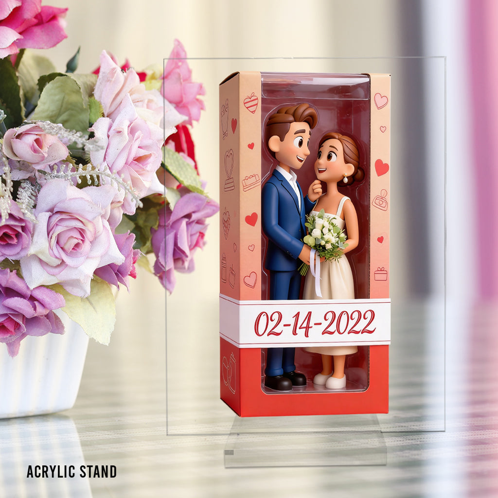 Personalized I Love You Older Couple Hugging Custom Shaped Acrylic Plaque, Romantic Anniversary Keepsake Home Decor Gift