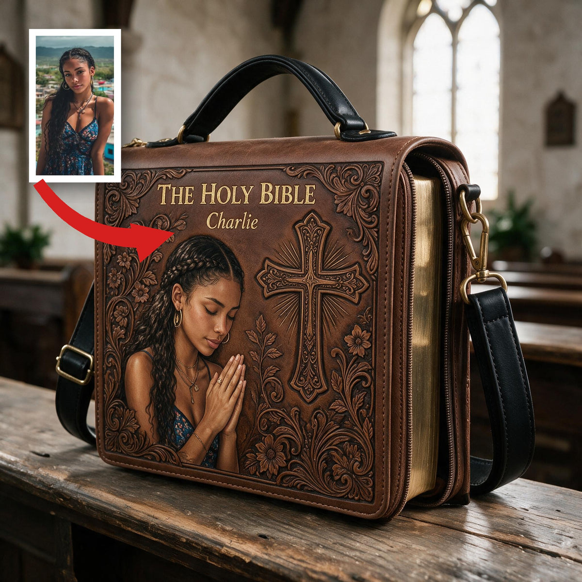 Housse de Bible en Cuir avec Photo Personnalisée Femme Latina Priant